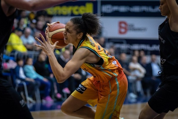 Valencia Basket defiende el liderato y prepara la Copa en la pista de Estudiantes