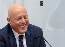 Quién es Tomás Olivo, el empresario que ha comprado el centro comercial de Turianova