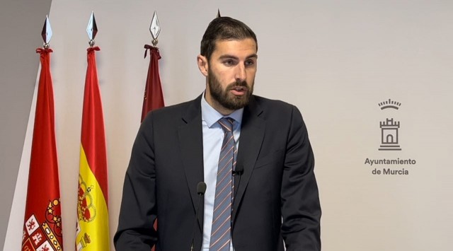 Antelo vuelve a la carga contra Miras: 