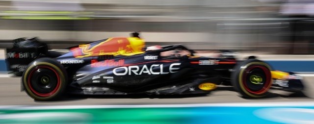  Verstappen cierra en lo más alto en Baréin por delante de unos prometedores Alonso y Sainz