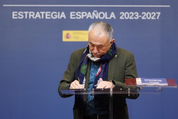  UGT y CCOO esperan una reunión con CEOE sobre salarios y harán su propuesta la próxima semana