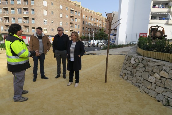 Calp recupera el céntrico parque de la Ermita con más árboles para crear sombras y zona para mascotas