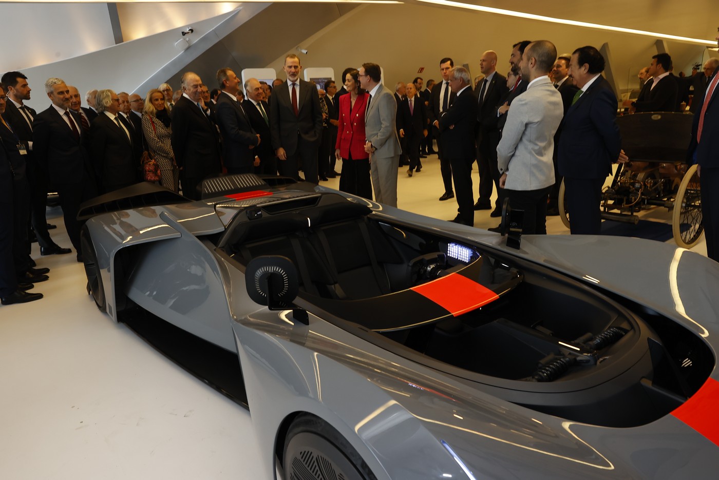 Su Majestad el Rey Don Felipe VI inaugura Mobility City con Ford Team Fordzilla P1 como protagonista