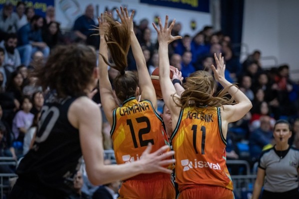 Valencia Basket cae en la pista de un Fenerbahce en modo apisonadora