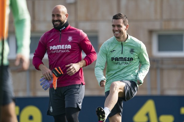 Setién recupera una pieza clave: Lo Celso entrena con el grupo casi cuatro meses después  