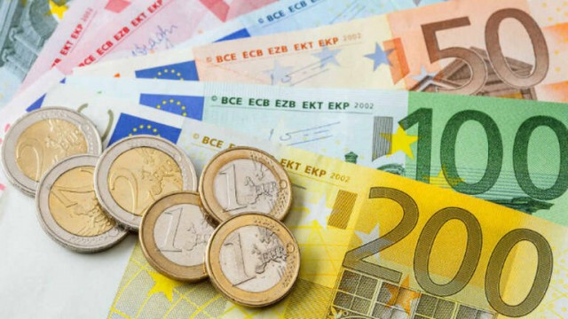 El Tesoro Público coloca 5.000 millones en un bono sindicado a 15 años