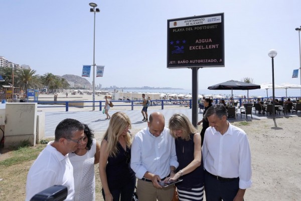 Alicante sondea implantar wifi gratis en los mercados, el castillo y las playas a coste cero