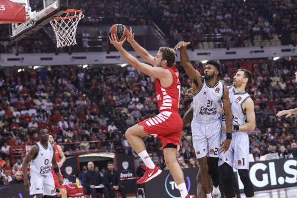 El Olympiacos, único rival de Euroliga al que el Valencia no ha ganado en casa