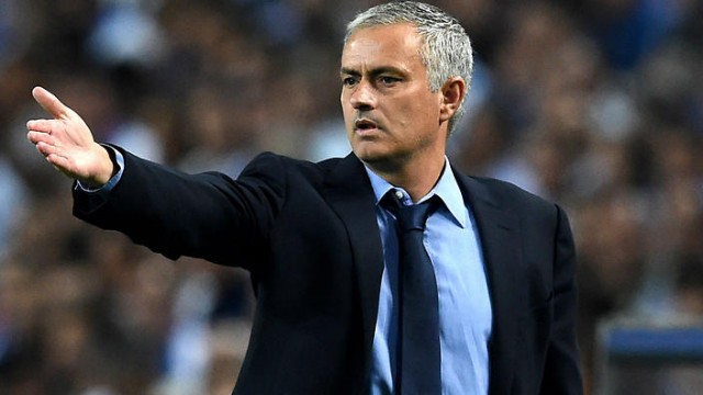 Abramovich rechaza una oferta de 50 millones por Mourinho