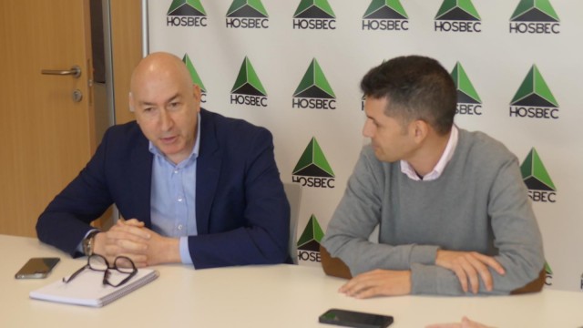 El PSPV provincial de Alicante respalda ante Hosbec que no se aplique la tasa turística
