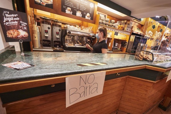 El Banco de España prevé que la jornada laboral siga cayendo por el envejecimiento y la parcialidad