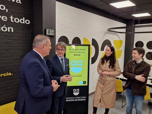 Los vecinos de Fuente Álamo ya pueden pagar sus impuestos a través de Bizum