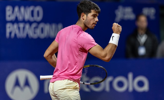 Alcaraz arrolla a Zapata en el duelo español y se jugará el título de Buenos Aires ante Norrie 