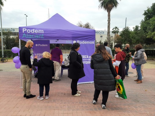 Podemos exige un plan integral para el litoral sur de Alicante 