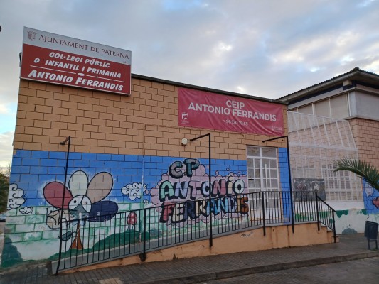 Paterna destina 1,6 millones de euros para mejorar los CEIP Antonio Ferrandis y La Font
