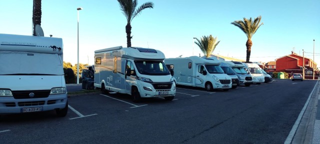 El paraje Mina Blanca, junto al Beal, contará con un parking de autocaravanas con 38 plazas 