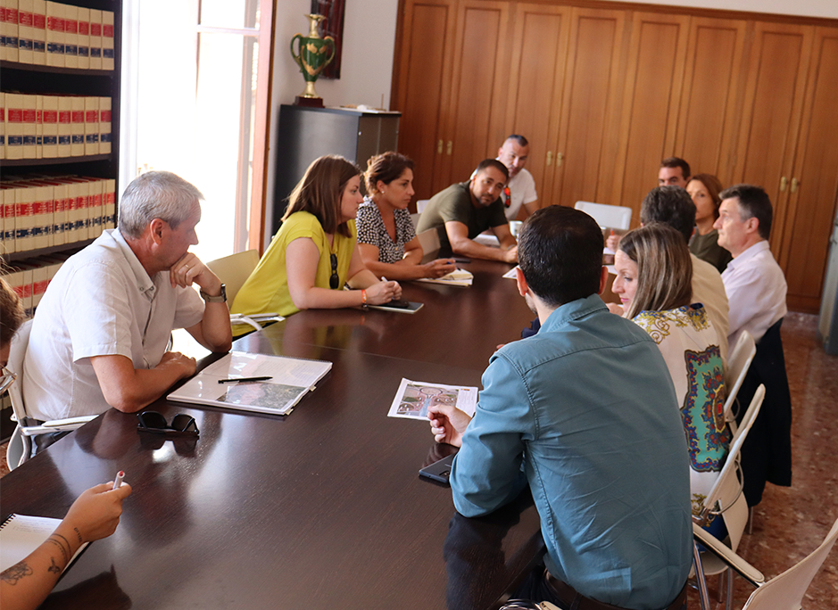 Cuando acaben las obras del enlace sur se producirán nuevas alteraciones en el conjunto de la movilidad urbana y local. Foto: Ayuntamiento de Oliva - 