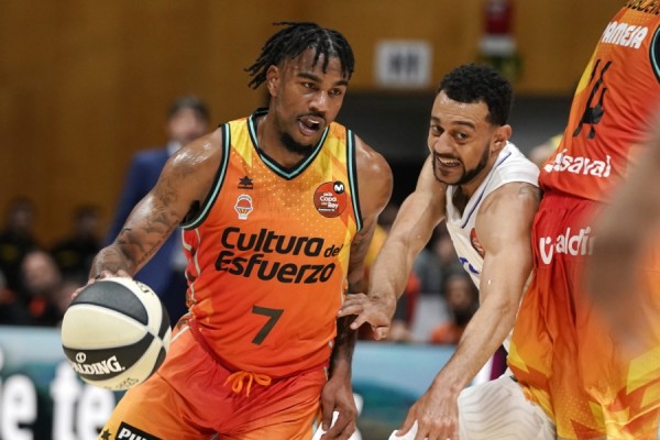 El Valencia empezará a preparar el lunes el duelo ante Olympiacos tras caer en Copa
