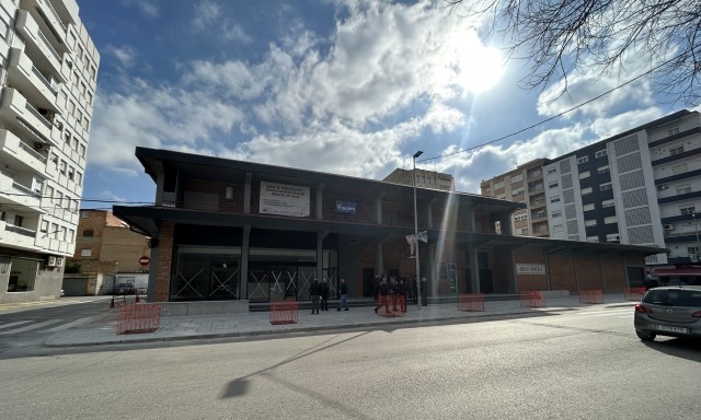 Concluyen las obras del Mercado Municipal de Canals
