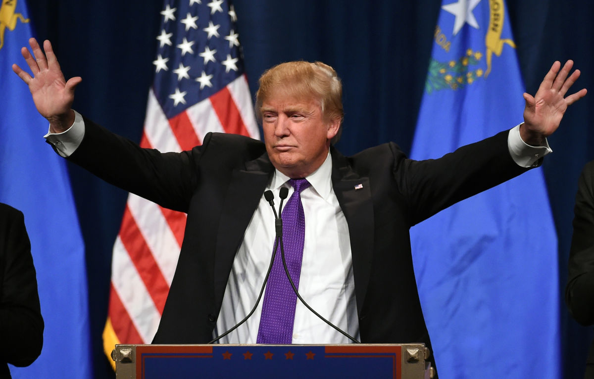 El 'efecto Trump' acerca al euro a la paridad con el dólar estadounidense
