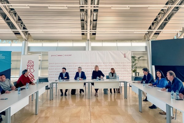 La Generalitat ofrece a empresas de la construcción una guía para revisar los precios de los materiales
