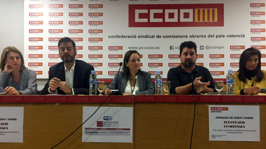 Barroso -izquierda- y Cosme -derecha- en la jornada sobre horarios comerciales de CCOO-PV - 