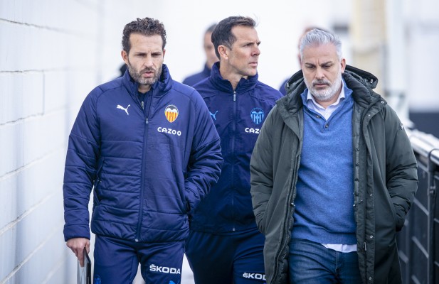 Baraja dirige su primera sesión en Paterna
