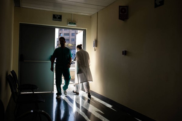El Hospital Provincial sigue remando por reducir la temporalidad: oferta 42 plazas de las 171 previstas 