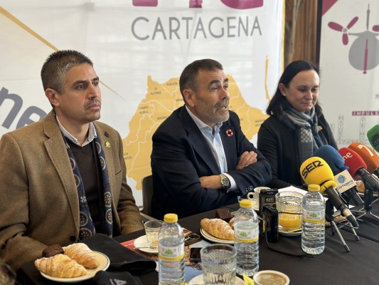López cierra la puerta 'a cal y canto' a pactos de gobernabilidad con el PSOE de Manuel Torres 