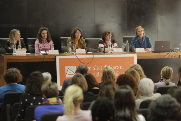 Investigadoras en la UA piden 