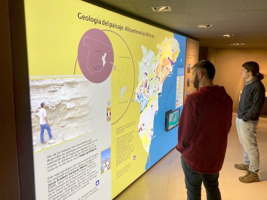 El Mupe expone el mapa geológico más grande de la provincia