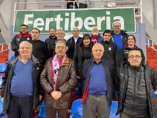 El Fertiberia Balonmano Puerto Sagunto renueva su directiva