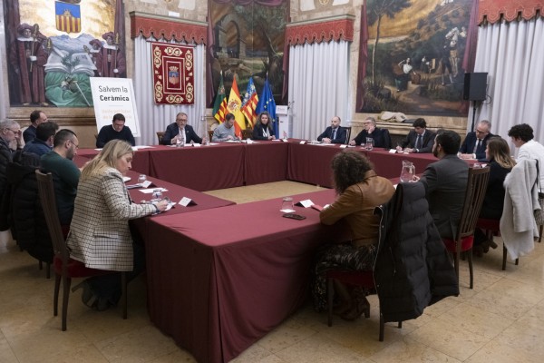 ‘Salvem la ceràmica’ hará suyas las alegaciones del sector al borrador de las ayudas del Gobierno