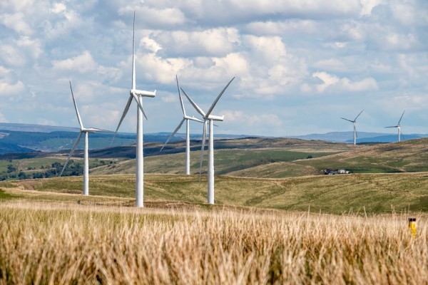 El 2023 consolidará la nueva economía energética gracias a la inversión en proyectos limpios
