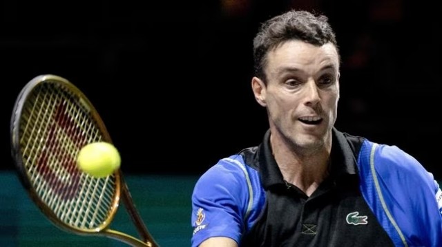 Roberto Bautista no puede con el polaco Hurkacz en primera ronda de Róterdam