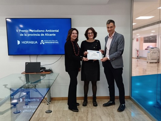 Caterina Ferrero y Miguel Ángel Pérez, Premio Periodismo Ambiental de Hidraqua y la APPA