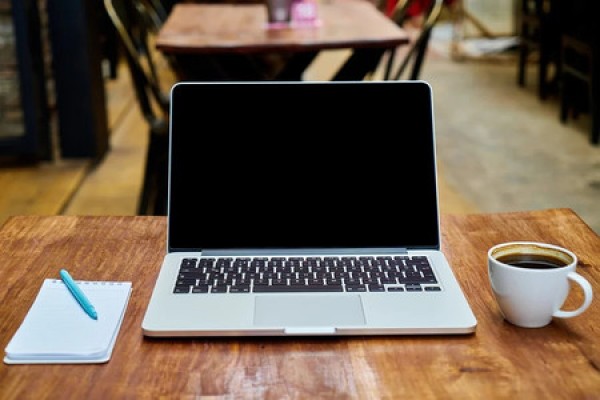 Agenda Plaza Innova: de 'design thinking' para negocios a ciberseguridad en transformación digital