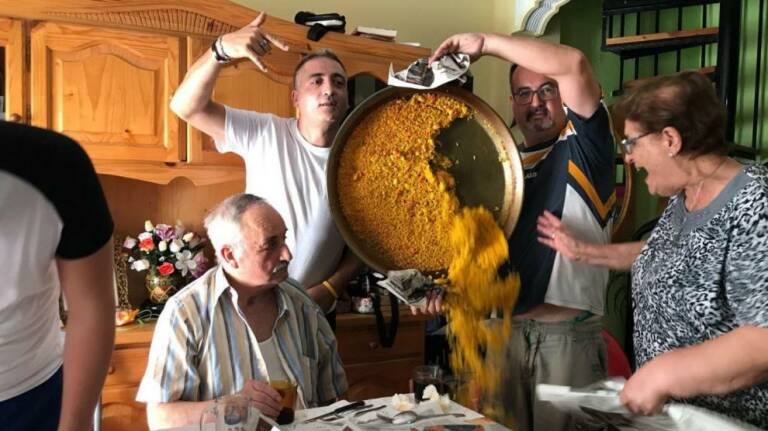 Estem farts dels tòpics sobre els valencians?

