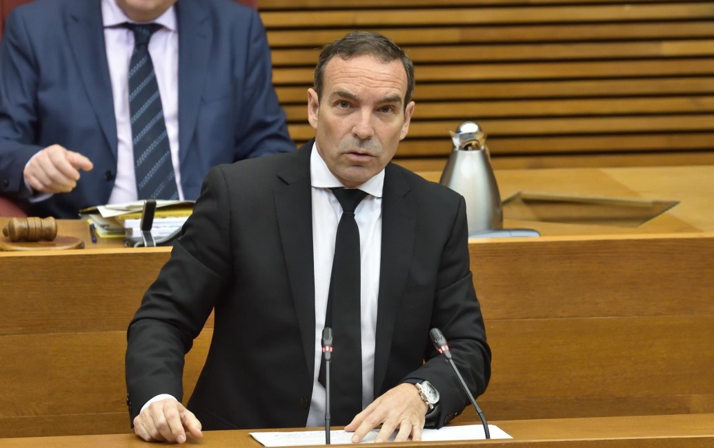 El diputado de Cs en Les Corts, Tony Woodward. Foto: CIUDADANOS  - 