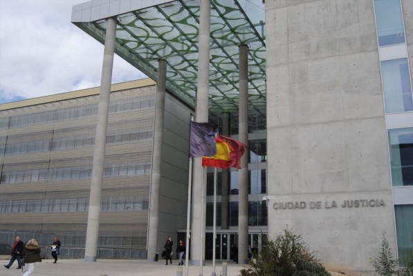 La huelga de letrados de la Administración de Justicia deja ya en suspenso 6.100 procesos en la Región