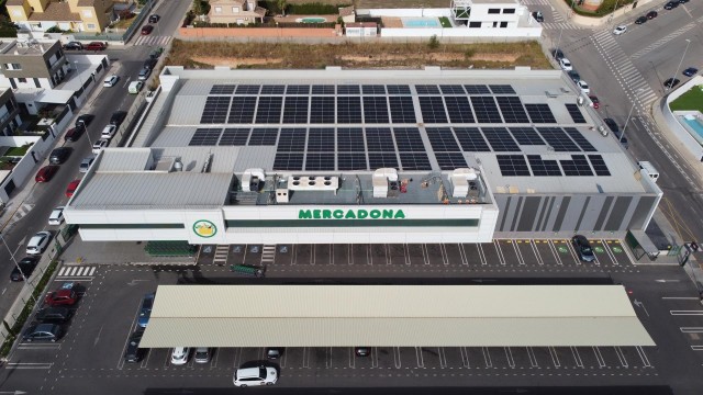 Mercadona invertirá 60 millones de euros en instalar paneles solares durante 2023