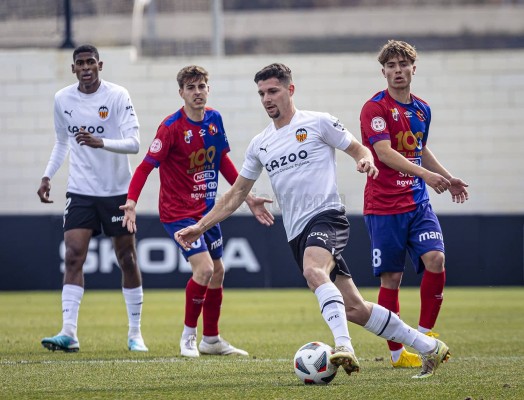 El VCF Mestalla cae ante la UE Olot