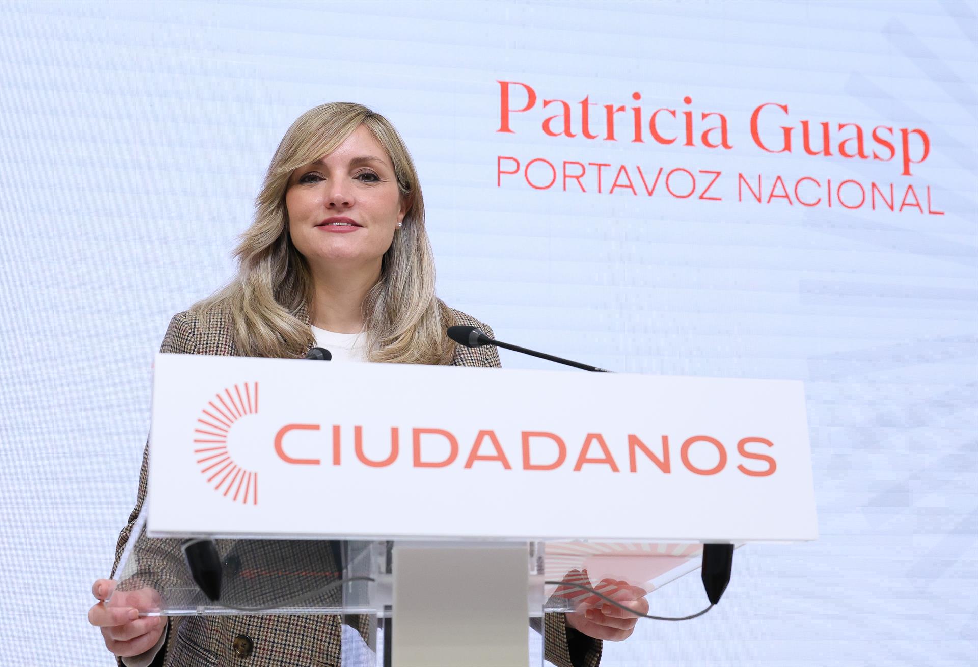 Cs cambia al 80% de sus candidatos autonómicos de 2019 tras la paulatina fuga de cargos 