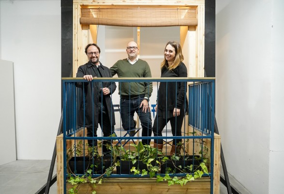 ¿Pisos sin terraza? La propuesta valenciana para incorporar a los edificios  balcones prefabricados 