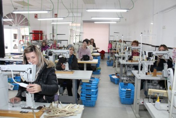 Cartida Shoes monta un taller en Jumilla con 30 trabajadoras 