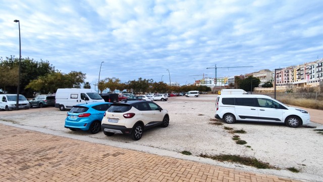 La Vila Joiosa habilita 100 plazas de parking público en el entorno de la avenida de l'Antoneta 