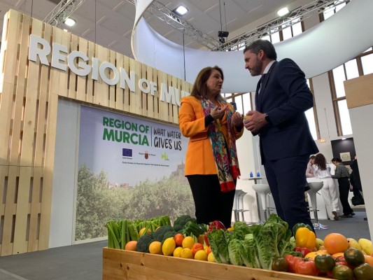 La Región y Andalucía se reivindican en Fruit Logística como 