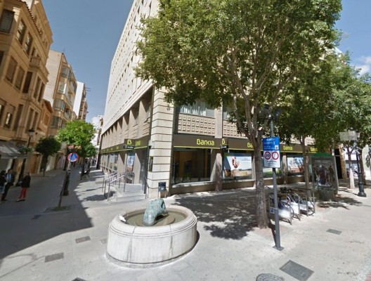 Caixabank reforma la antigua sede de Bankia en el centro de Castelló: acogerá 70 empleados en seis áreas
