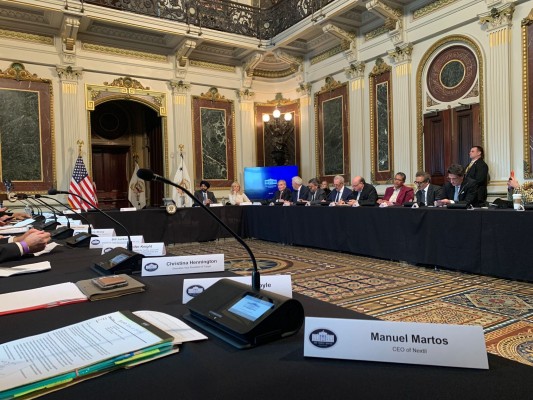 Nextil se reúne con la vicepresidenta de EE UU para impulsar sus inversiones en Centroamérica