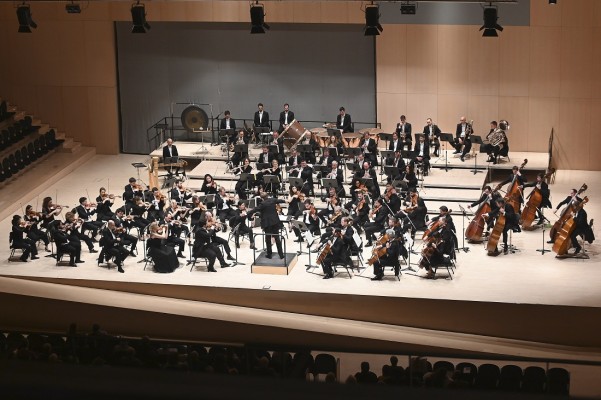 L'Auditori acull un multitudinari concert amb l'Orquestra de la Comunitat i el Cor de la Generalitat 